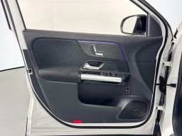 Mercedes-Benz GLA GLA 250 SUV 2026
