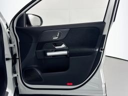 Mercedes-Benz GLA GLA 250 SUV 2026