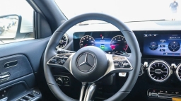 Mercedes-Benz GLA GLA 250 SUV 2026