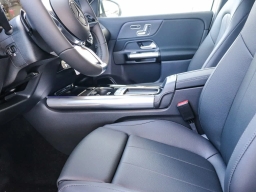 Mercedes-Benz GLA GLA 250 SUV 2026