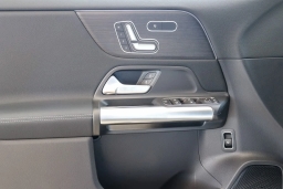 Mercedes-Benz GLA GLA 250 SUV 2026