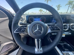 Mercedes-Benz GLA GLA 250 SUV 2026