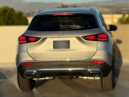 Mercedes-Benz GLA GLA 250 SUV 2026