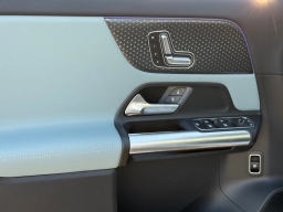 Mercedes-Benz GLA GLA 250 SUV 2026