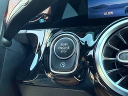 Mercedes-Benz GLA GLA 250 SUV 2026