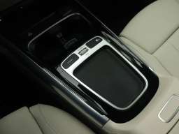 Mercedes-Benz GLA GLA 250 SUV 2026