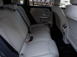 Mercedes-Benz GLA GLA 250 SUV 2026