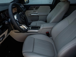 Mercedes-Benz GLA GLA 250 SUV 2026