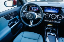 Mercedes-Benz GLA GLA 250 4MATIC SUV 2026