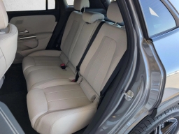 Mercedes-Benz GLA GLA 250 4MATIC SUV 2026