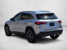 Mercedes-Benz GLA GLA 250 4MATIC SUV 2026