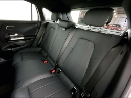 Mercedes-Benz GLA GLA 250 4MATIC SUV 2026