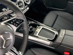 Mercedes-Benz GLA GLA 250 4MATIC SUV 2026