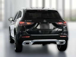 Mercedes-Benz GLA GLA 250 4MATIC SUV 2026