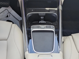 Mercedes-Benz GLA GLA 250 4MATIC SUV 2026