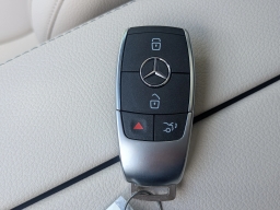 Mercedes-Benz GLA GLA 250 4MATIC SUV 2026