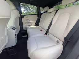 Mercedes-Benz GLA GLA 250 4MATIC SUV 2026