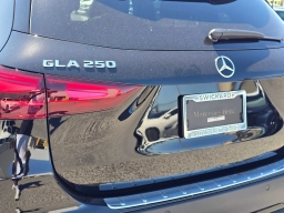 Mercedes-Benz GLA GLA 250 4MATIC SUV 2026