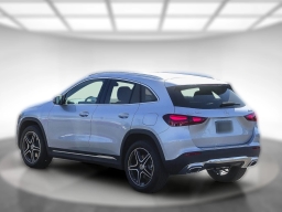 Mercedes-Benz GLA GLA 250 4MATIC SUV 2026