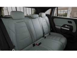 Mercedes-Benz GLA GLA 250 4MATIC SUV 2026