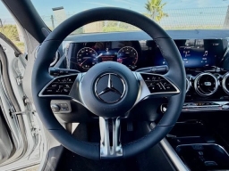 Mercedes-Benz GLA GLA 250 4MATIC SUV 2026