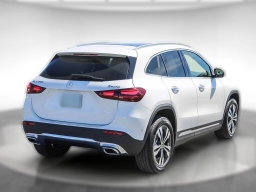 Mercedes-Benz GLA GLA 250 4MATIC SUV 2026