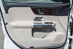 Mercedes-Benz GLA GLA 250 4MATIC SUV 2026