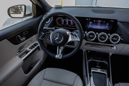Mercedes-Benz GLA GLA 250 4MATIC SUV 2026
