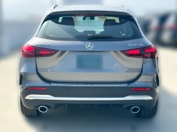 Mercedes-Benz GLA AMG GLA 35 4MATIC SUV 2025