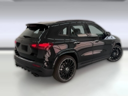 Mercedes-Benz GLA AMG GLA 35 4MATIC SUV 2026