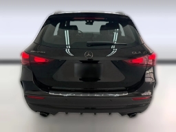 Mercedes-Benz GLA AMG GLA 35 4MATIC SUV 2026