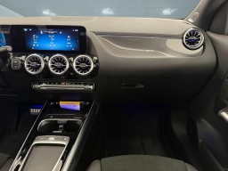 Mercedes-Benz GLA AMG GLA 35 4MATIC SUV 2026