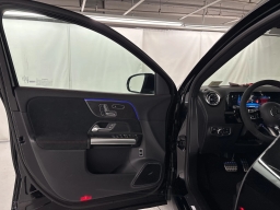 Mercedes-Benz GLA AMG GLA 35 4MATIC SUV 2026