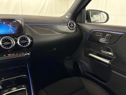 Mercedes-Benz GLA AMG GLA 35 4MATIC SUV 2026