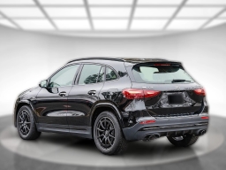 Mercedes-Benz GLA AMG GLA 35 4MATIC SUV 2026