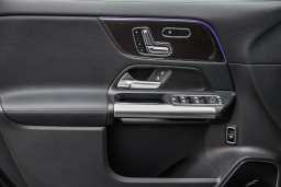Mercedes-Benz GLA AMG GLA 35 4MATIC SUV 2026