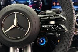 Mercedes-Benz GLA AMG GLA 35 4MATIC SUV 2026