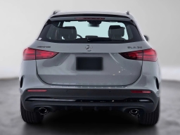 Mercedes-Benz GLA AMG GLA 35 4MATIC SUV 2026