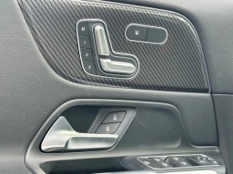 Mercedes-Benz GLA AMG GLA 35 4MATIC SUV 2025