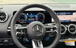 Mercedes-Benz GLA AMG GLA 35 4MATIC SUV 2026