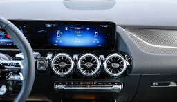 Mercedes-Benz GLA AMG GLA 35 4MATIC SUV 2026