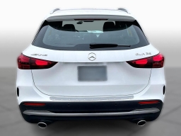 Mercedes-Benz GLA AMG GLA 35 4MATIC SUV 2026