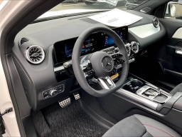 Mercedes-Benz GLA AMG GLA 35 4MATIC SUV 2026