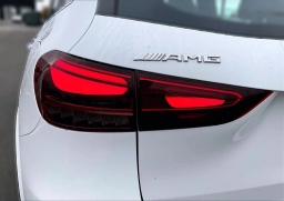 Mercedes-Benz GLA AMG GLA 35 4MATIC SUV 2026
