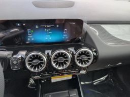 Mercedes-Benz GLA AMG GLA 35 4MATIC SUV 2026