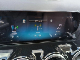 Mercedes-Benz GLA AMG GLA 35 4MATIC SUV 2026