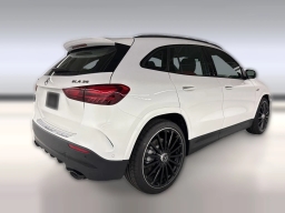Mercedes-Benz GLA AMG GLA 35 4MATIC SUV 2026