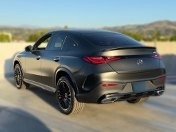 Mercedes-Benz GLC GLC 300 4MATIC Coupe 2026