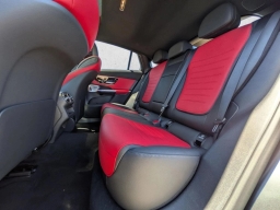 Mercedes-Benz GLC GLC 300 4MATIC Coupe 2026