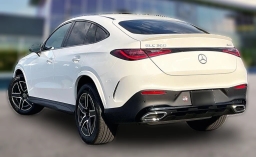 Mercedes-Benz GLC GLC 300 4MATIC Coupe 2026